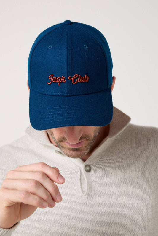 Cappellino in flanella blu celeste con ricamo Jaqk Club