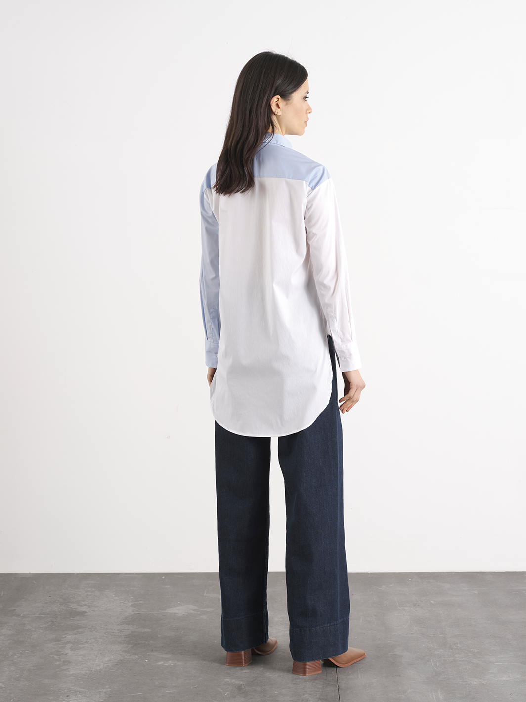 Camicia color block a tre colori