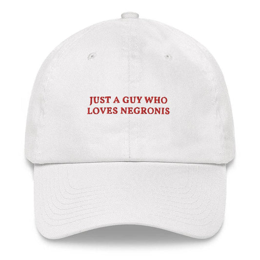 Cappellino dad hat ricamato “Just a Guy Who Loves Negronis”