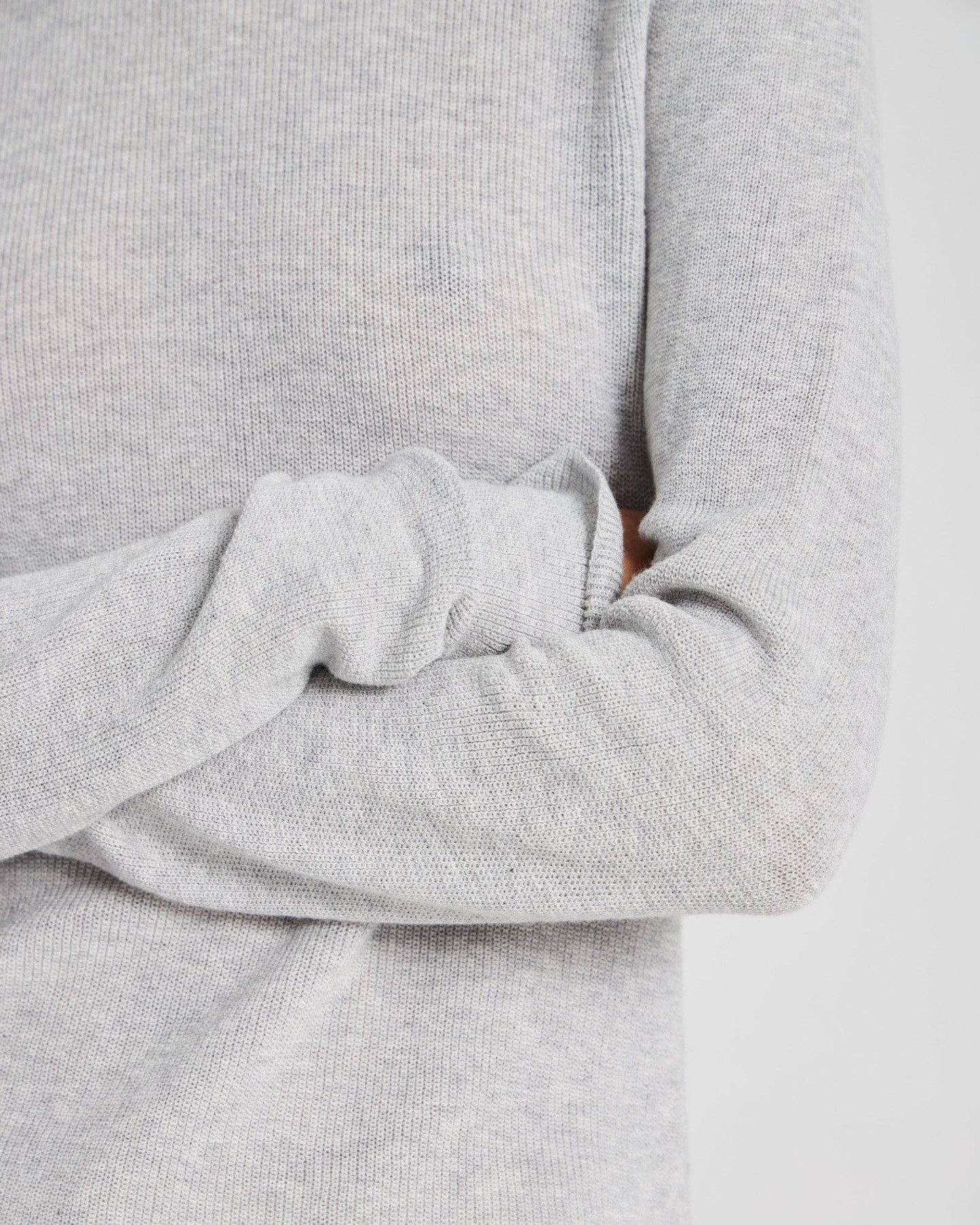 Maglia a maniche lunghe a coste in cotone biologico Freja grigio melange chiaro