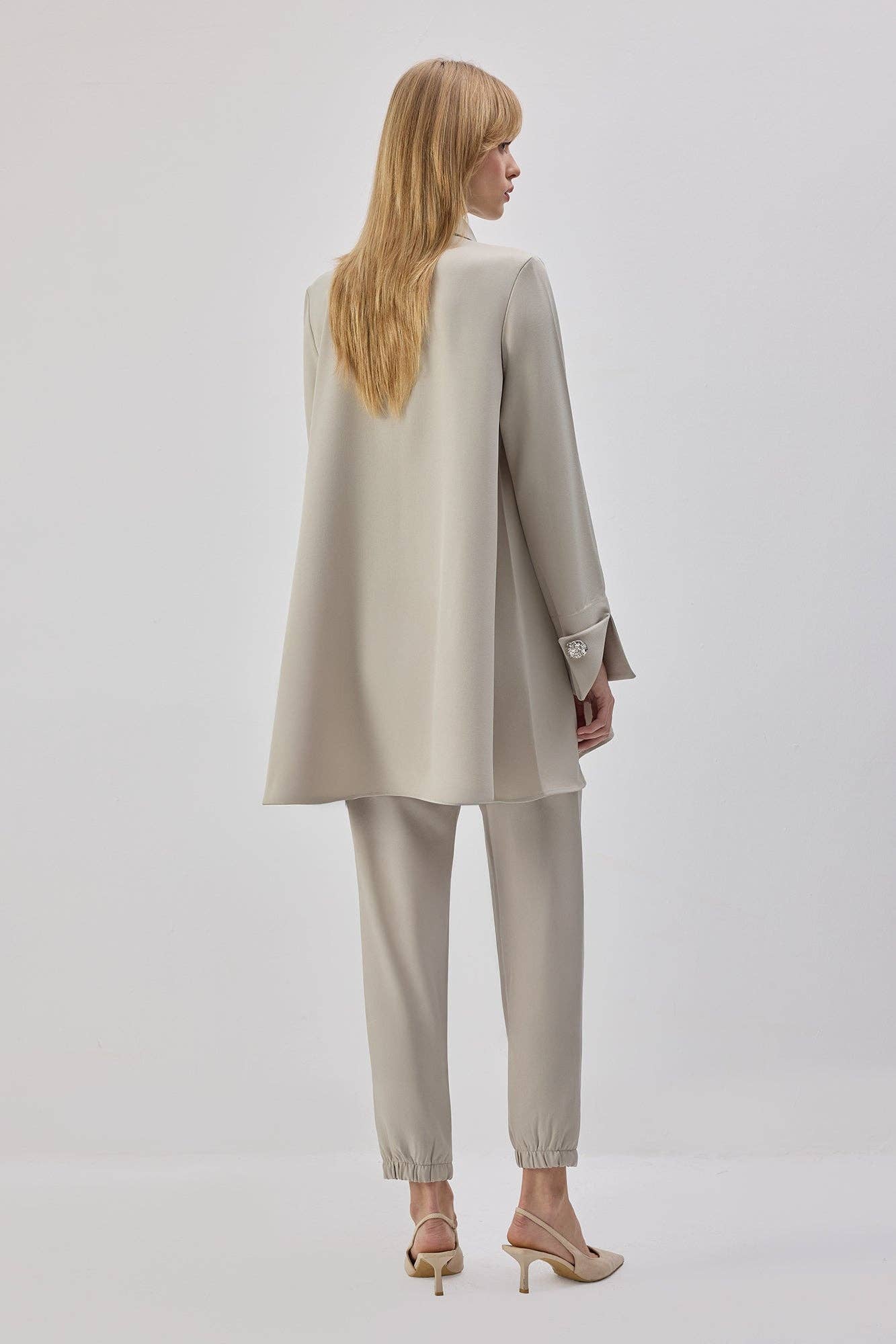 Tunica con zip dal taglio oversize