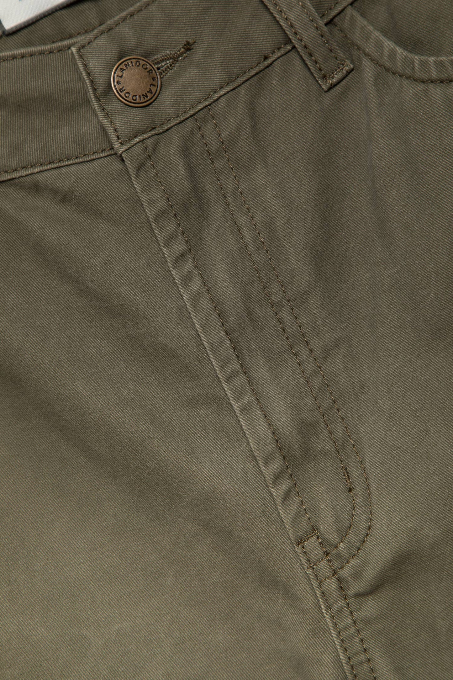 Pantaloni aderenti in cotone a cinque tasche