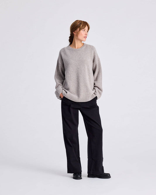 Maglione Emely in lana d’agnello biologica grigio pietra