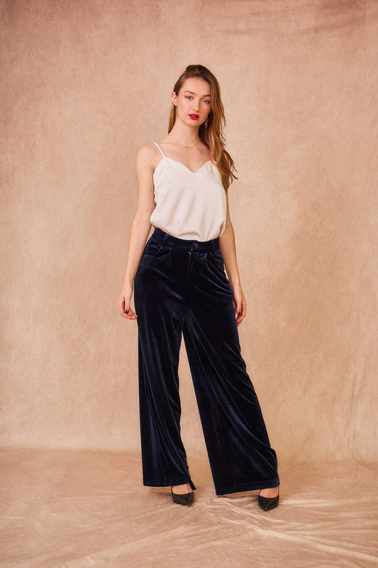 Top in raso con pizzo Faro