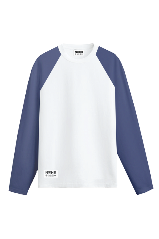T-shirt oversize a manica lunga bicolore blu e bianca