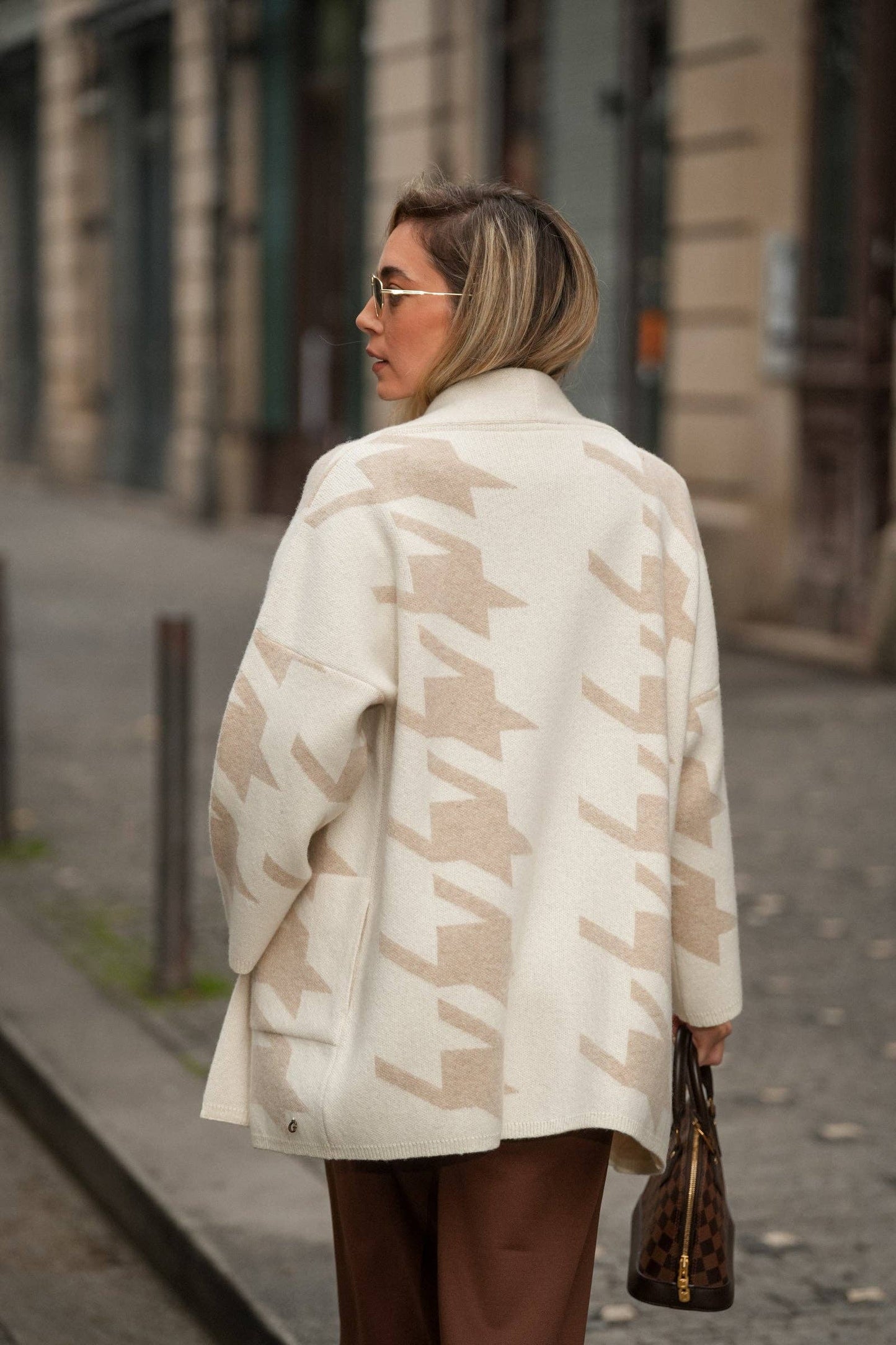 Cappotto poncho jacquard beige