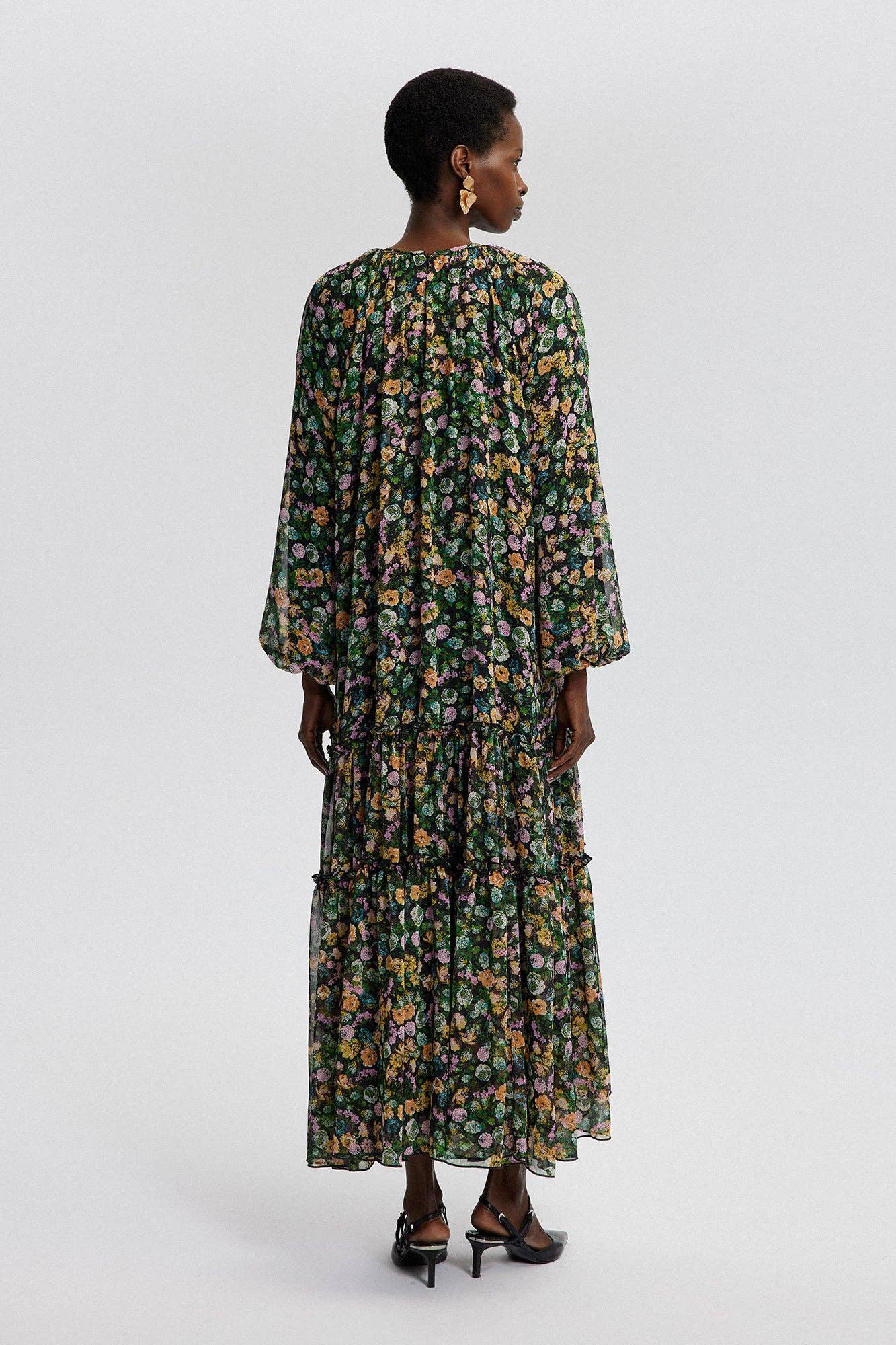 Abito lungo in chiffon floreale