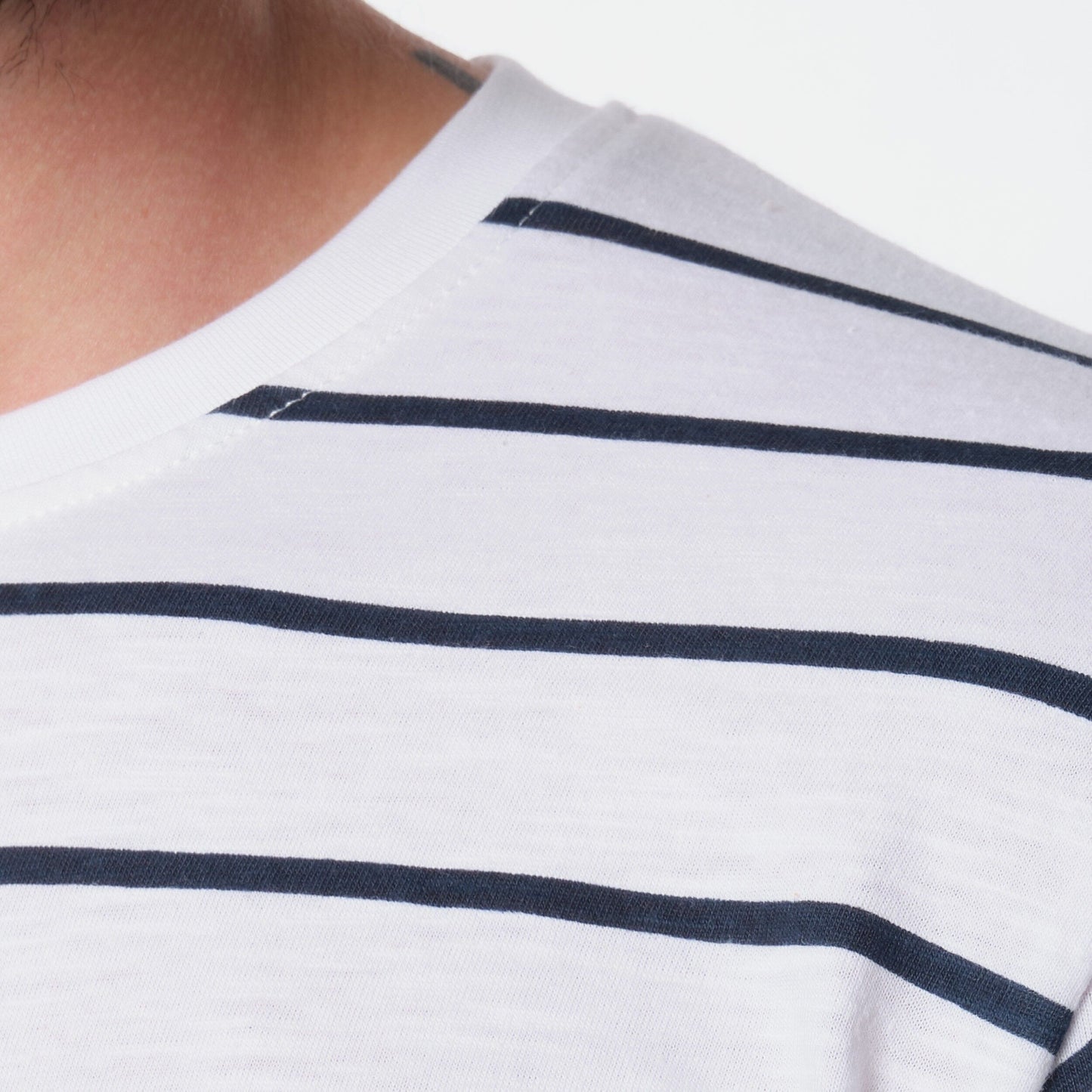 T-shirt uomo a righe navy in cotone