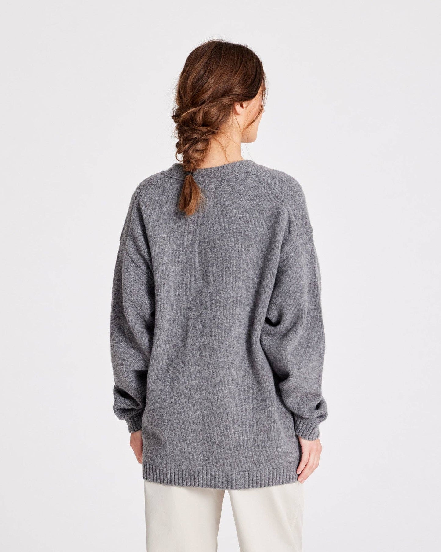 Cardigan Edith in lana d’agnello biologica grigio mélange