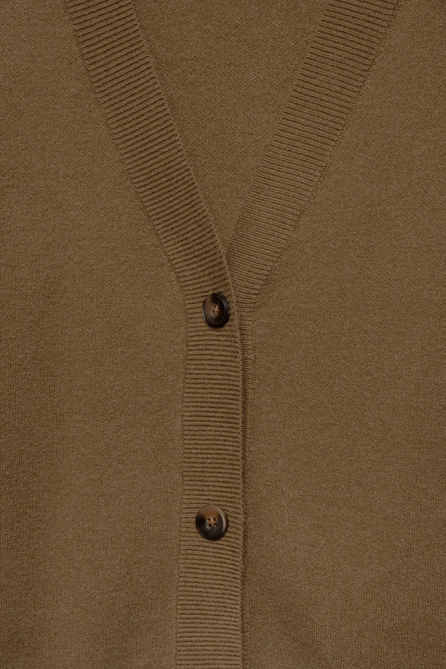 Cardigan in maglia con scollo a V