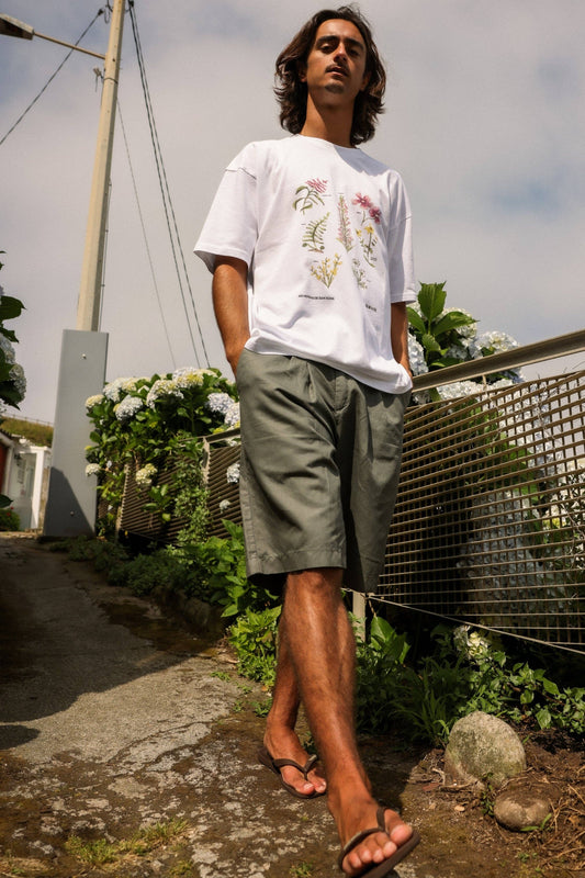 Shorts sartoriali grigi con pieghe