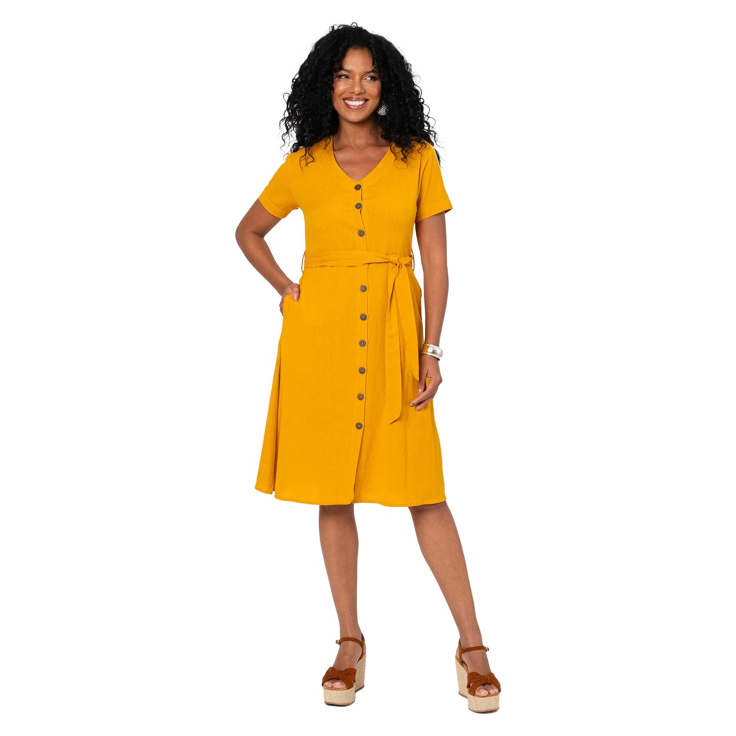 Abito estivo midi giallo in cotone e lino con cintura