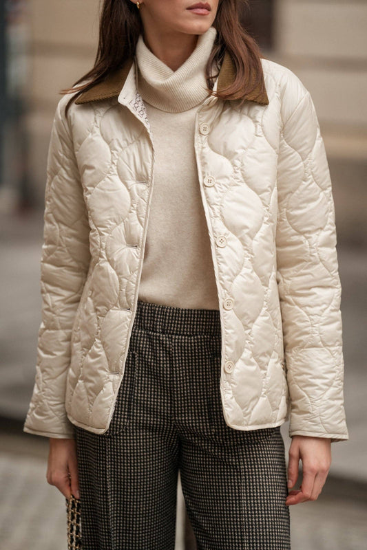 Giacca imbottita corta trapuntata con colletto in velluto a coste