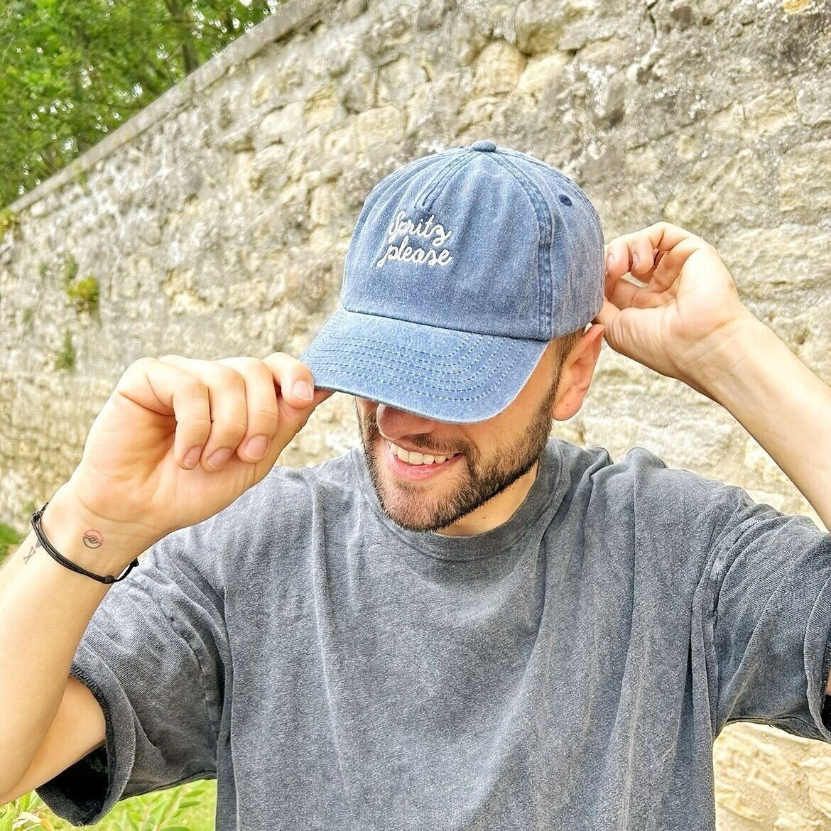Cappellino vintage ricamato “Spritz Please”
