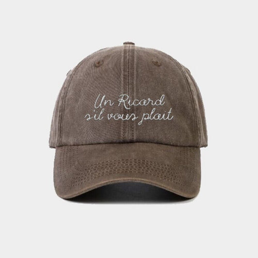 Cappellino vintage ricamato “Un Ricard, s’il vous plaît”