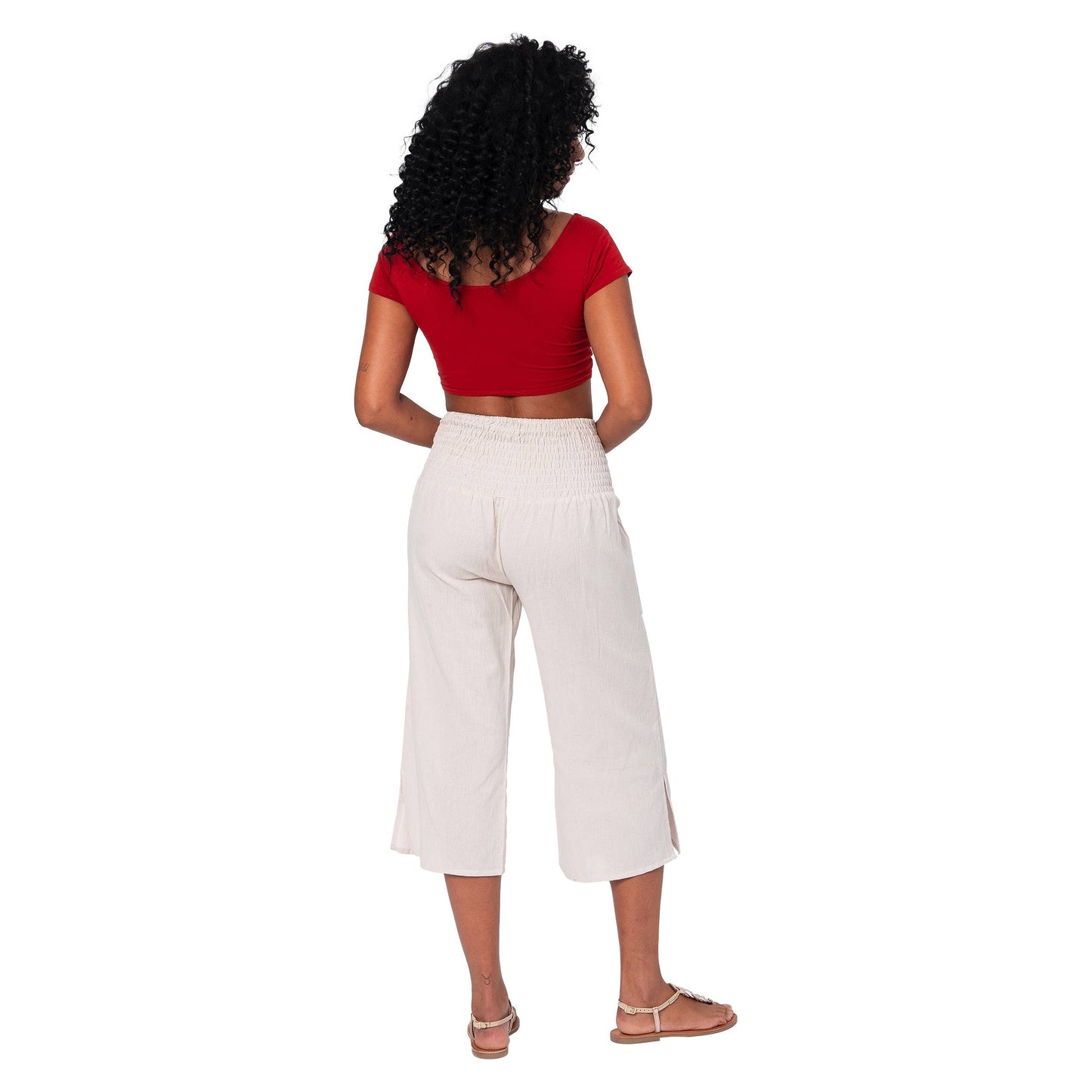 Pantaloni estivi cropped in cotone e lino beige