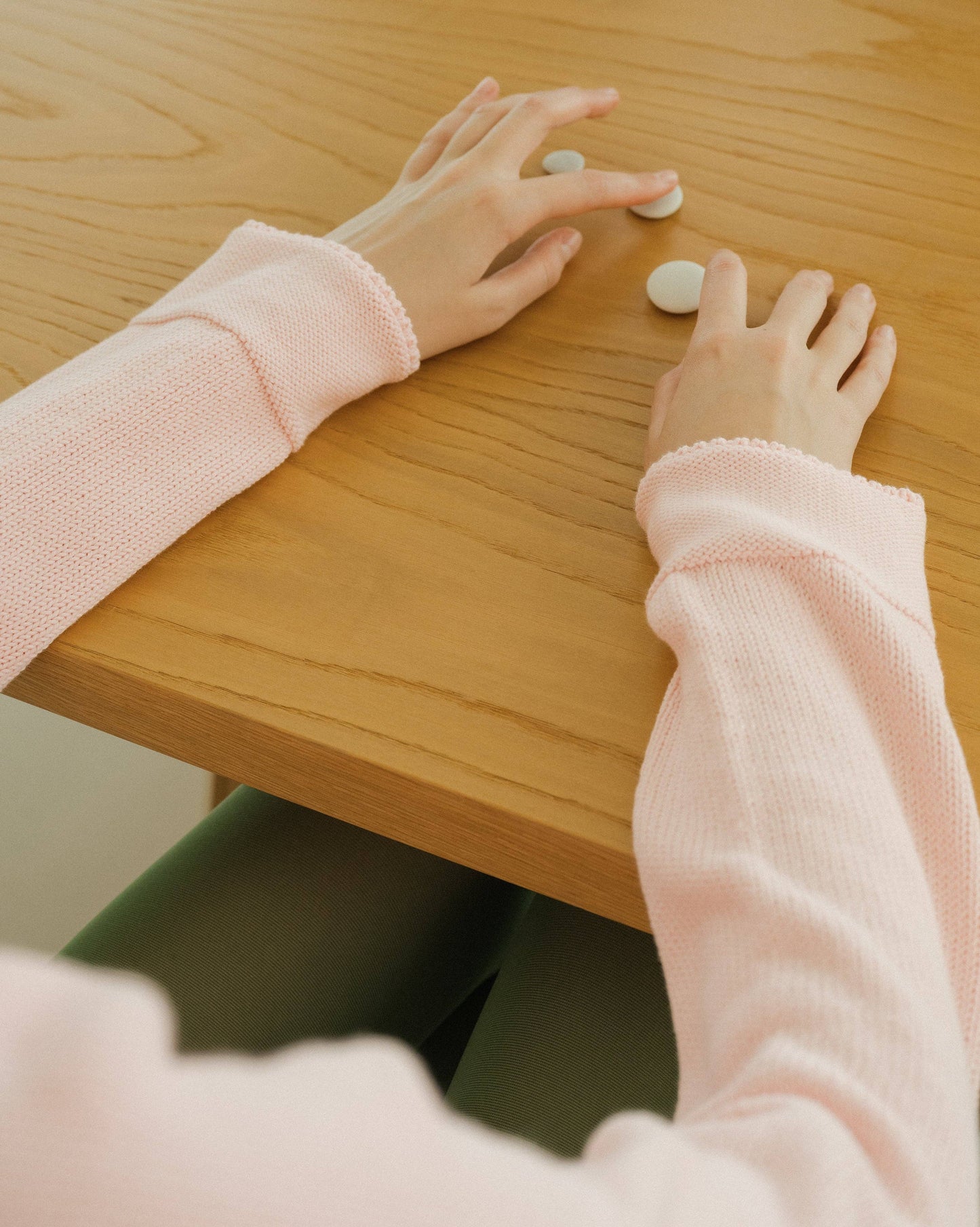 Maglione relaxed in cotone fine con maniche raglan
