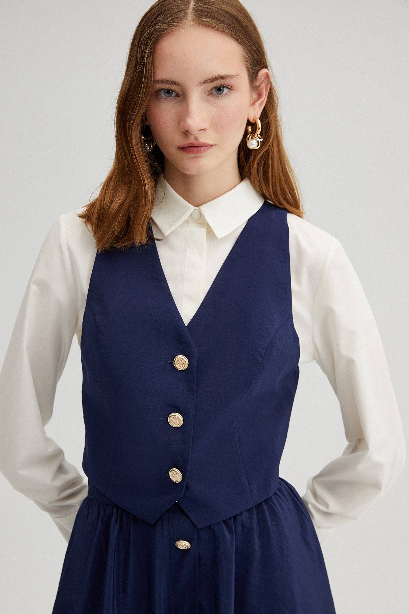Completo gilet e gonna midi blu navy