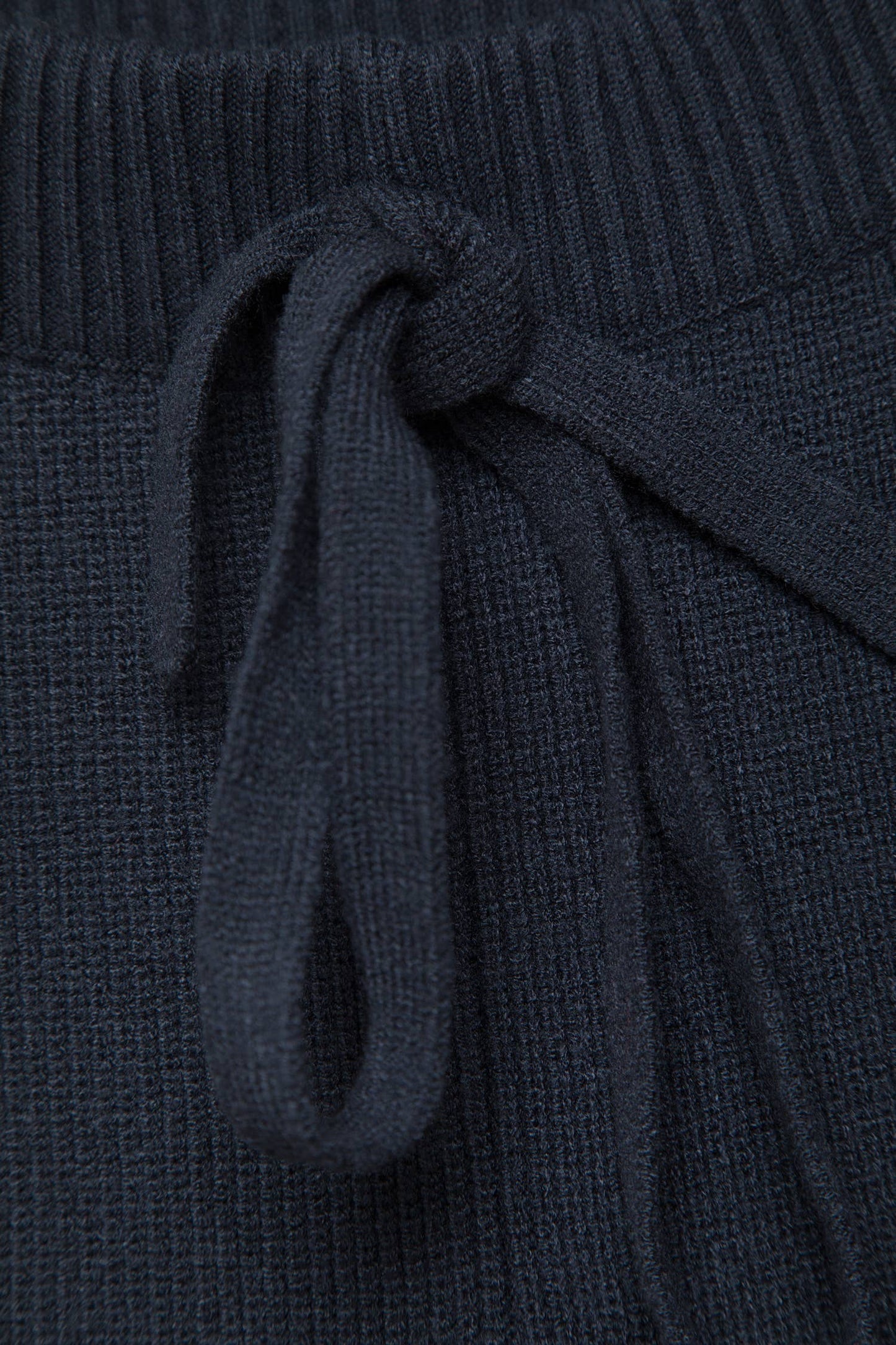 Pantaloni palazzo in maglia con vita elasticizzata
