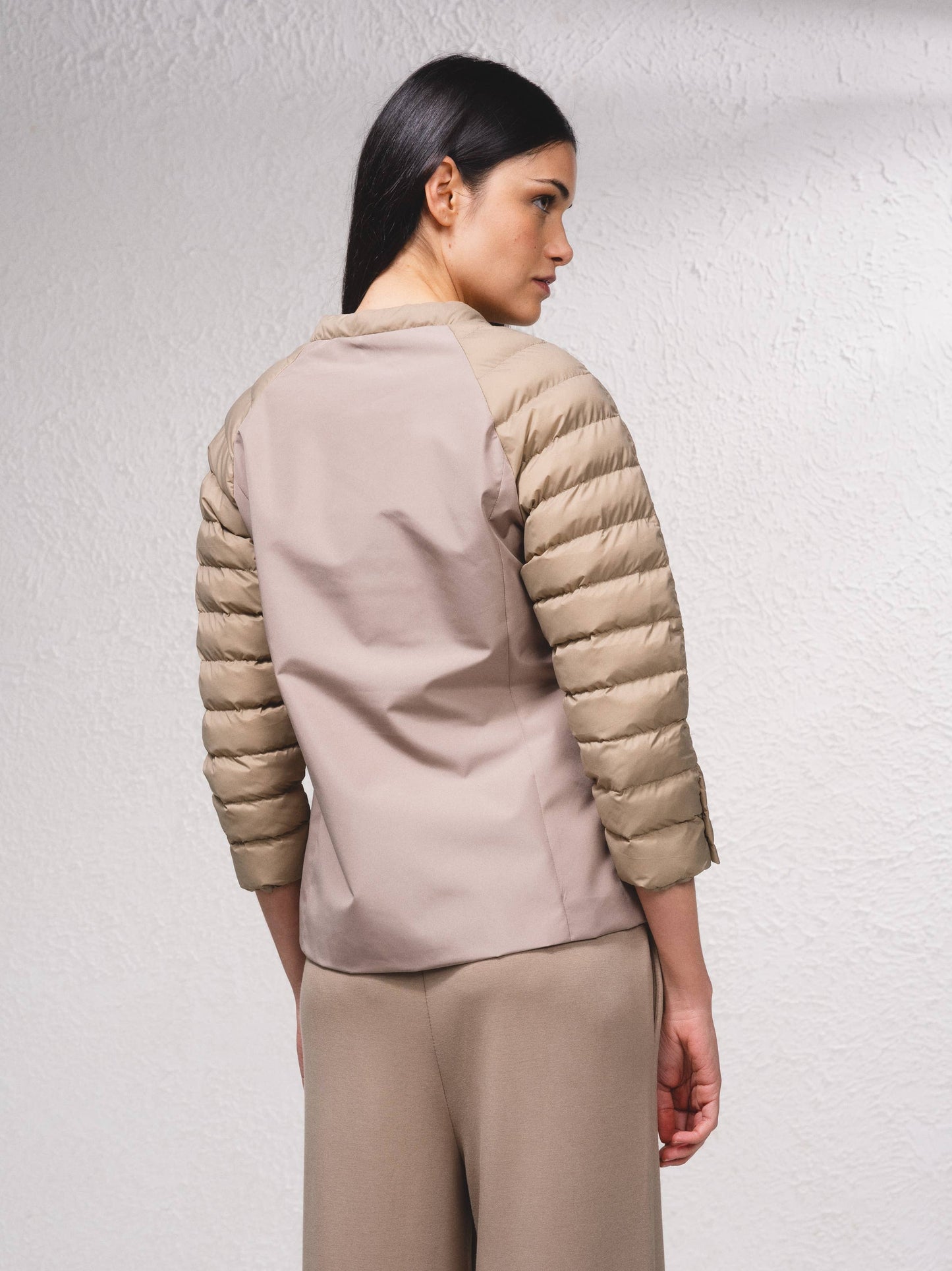 Giacca trapuntata con maniche a tre quarti