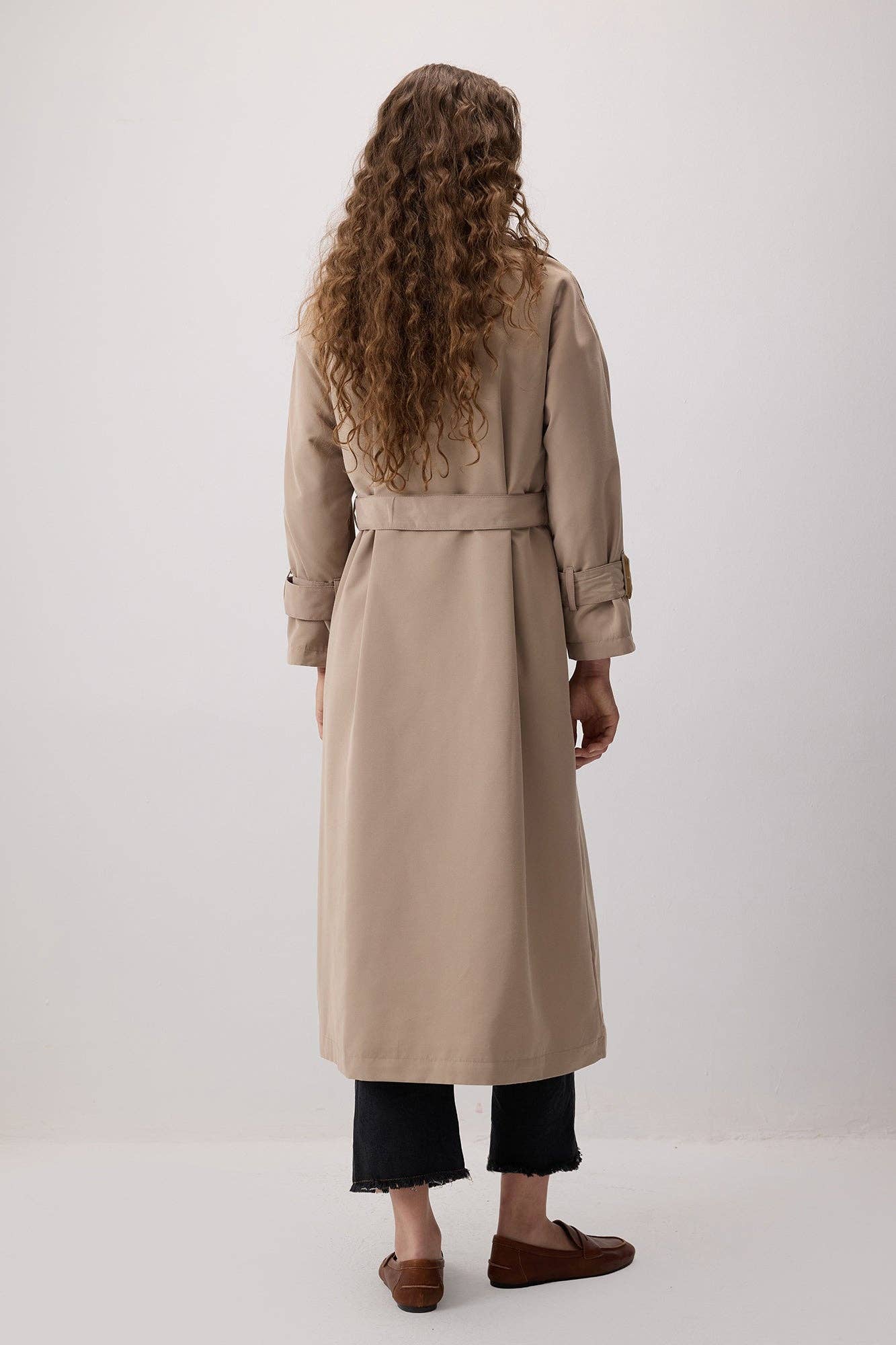Trench oversize con cintura e fibbia