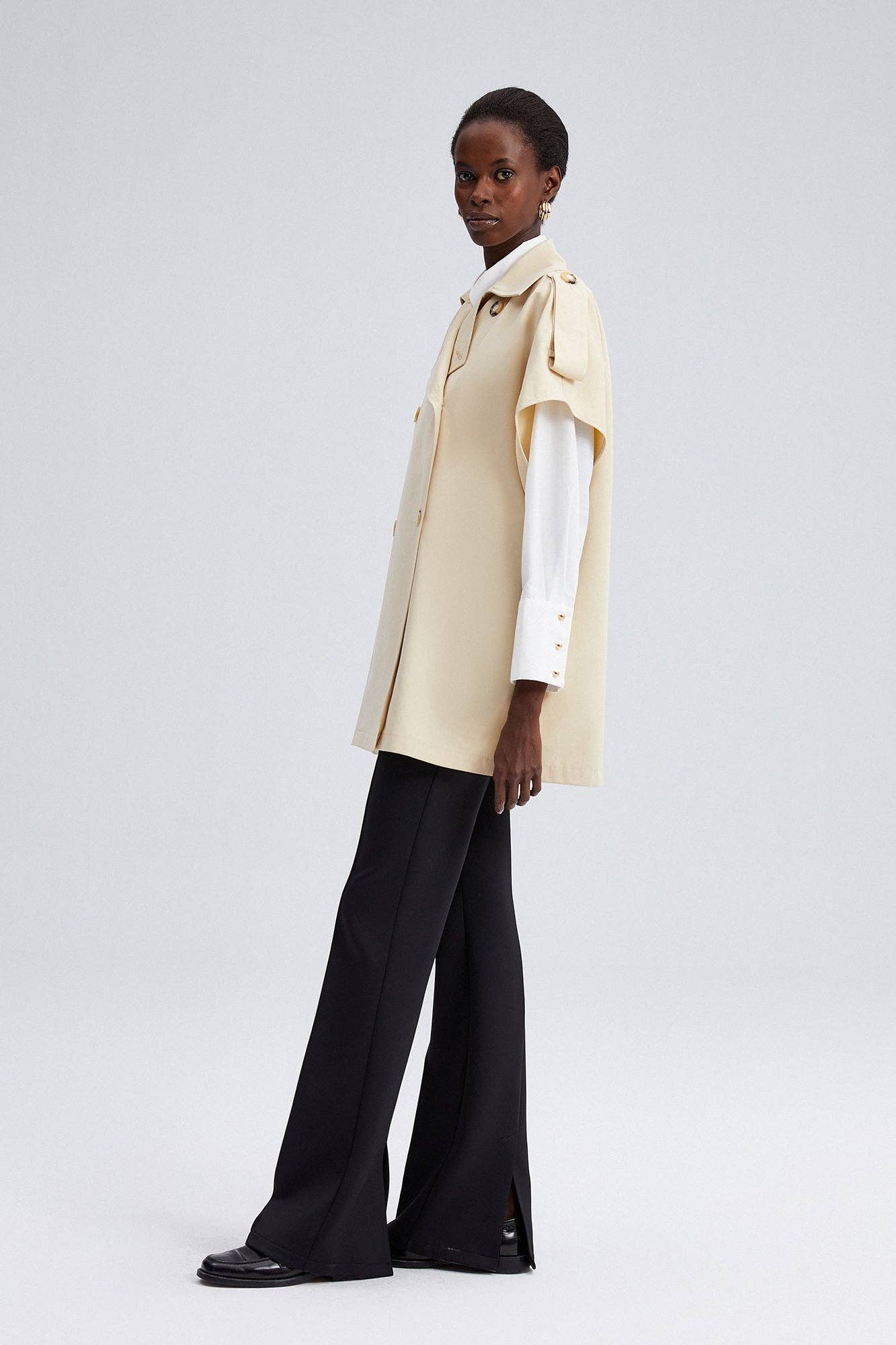Gilet trench doppiopetto color pietra