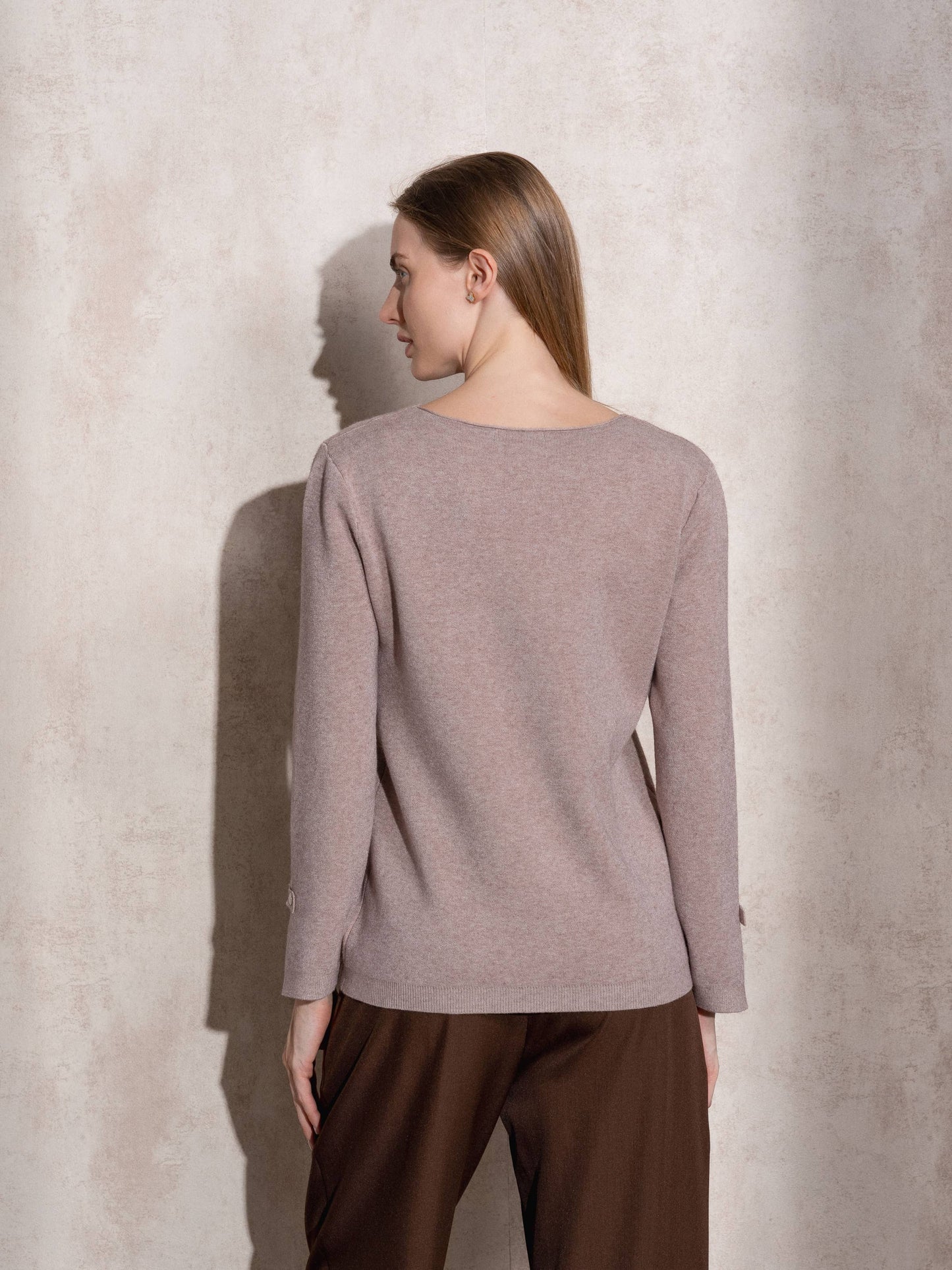 Maglione in maglia girocollo con polsini a spacchetto