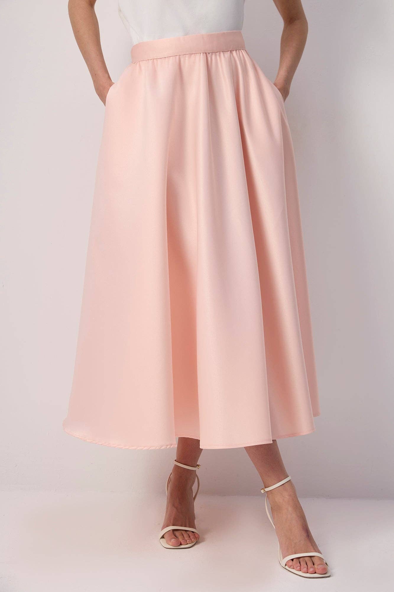 Gonna lunga in satin a vita alta rosa baby