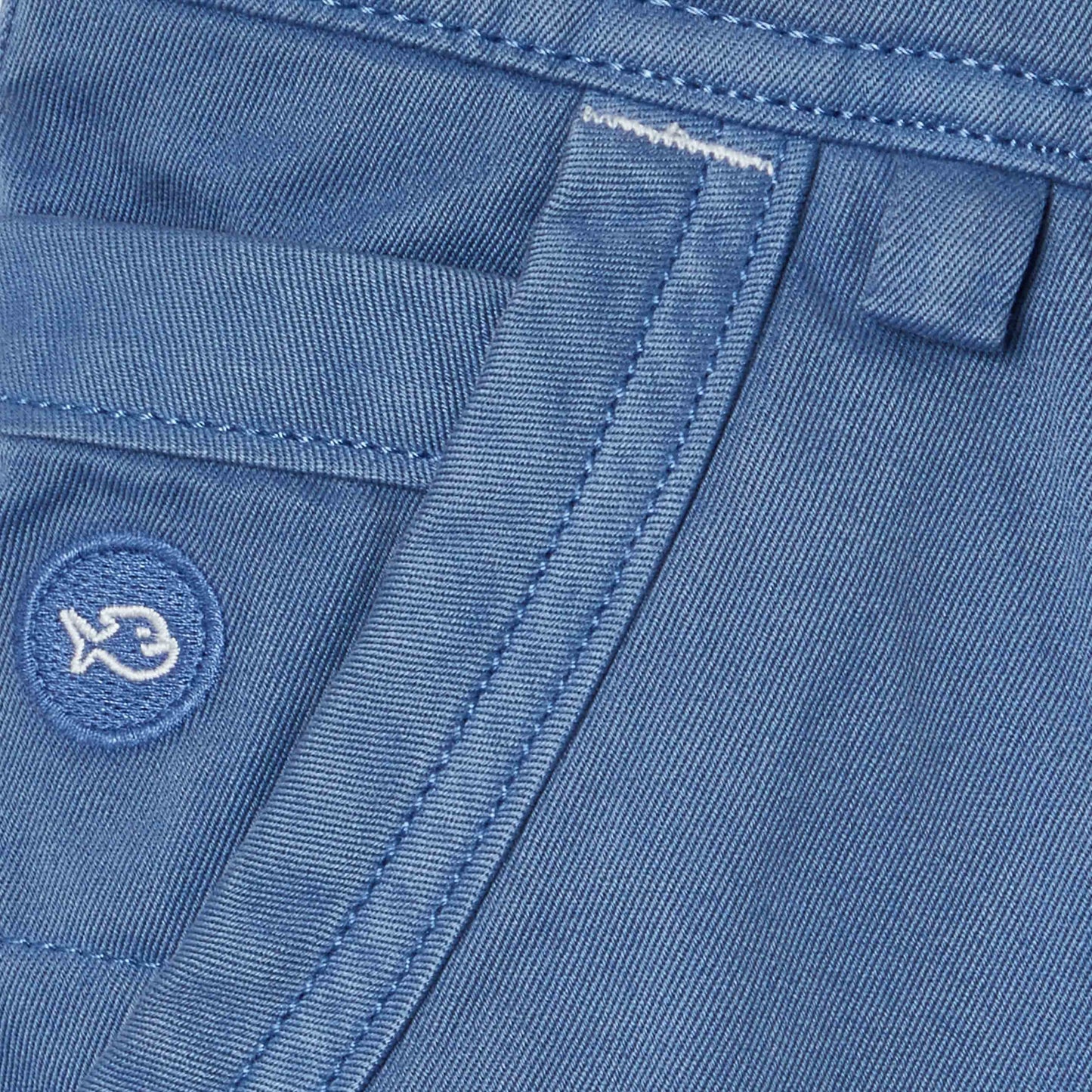 Bermuda in cotone biologico azzurro chiaro