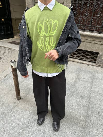 Maglione in cotone biologico con stampa tulipano