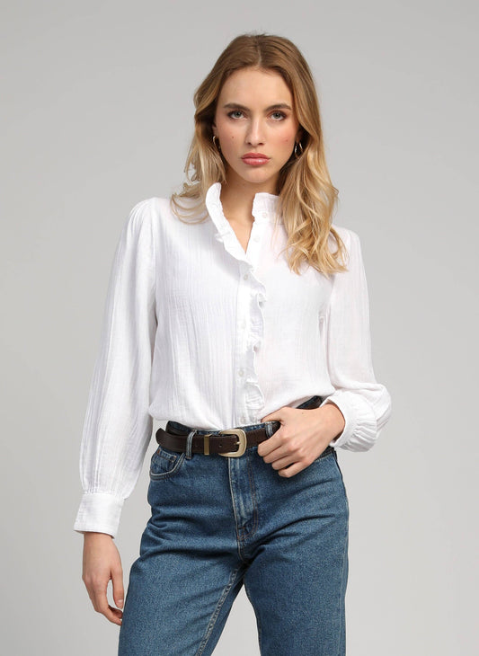 Camicia bianca con rouches e collo alto