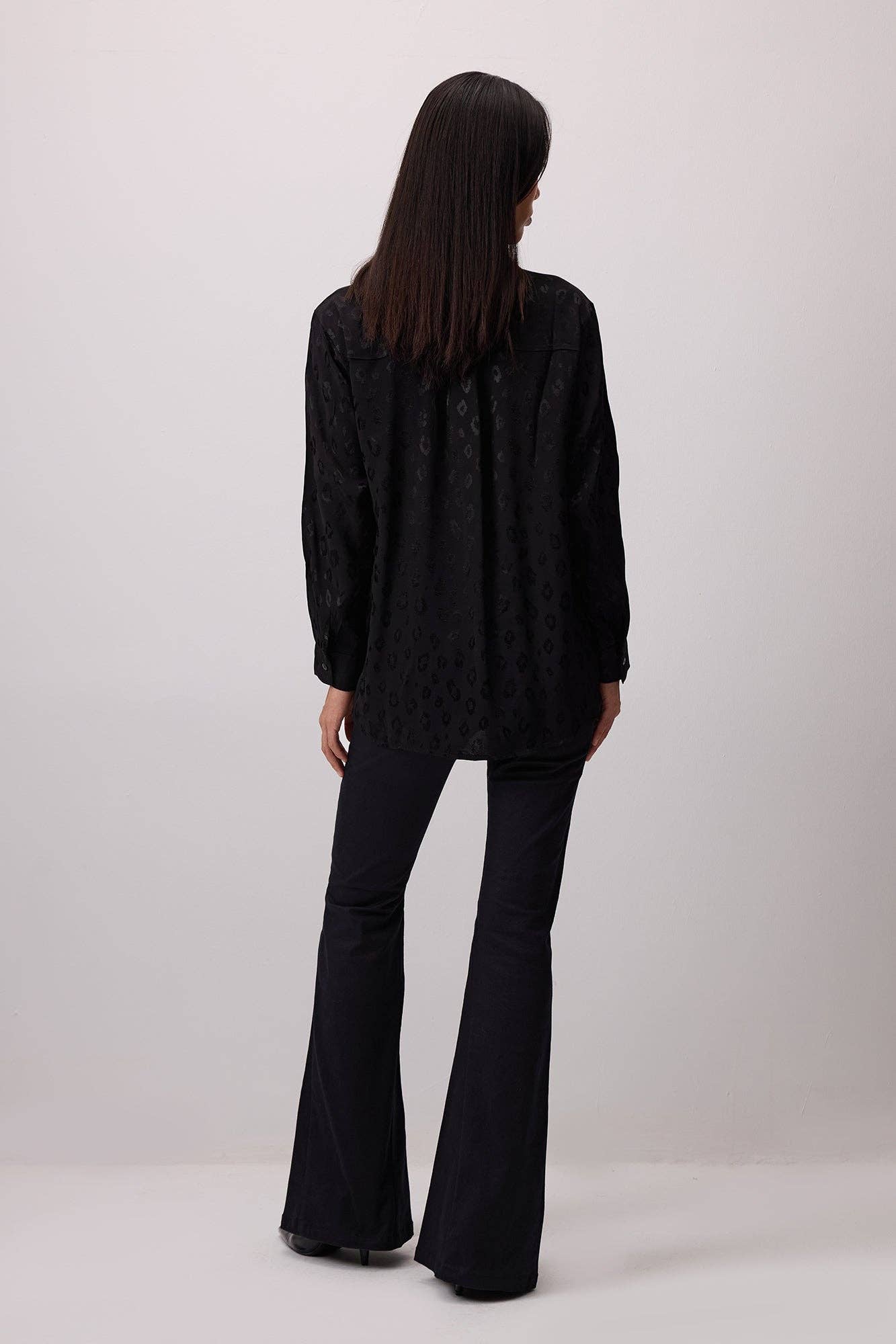Camicia jacquard leopardata nera