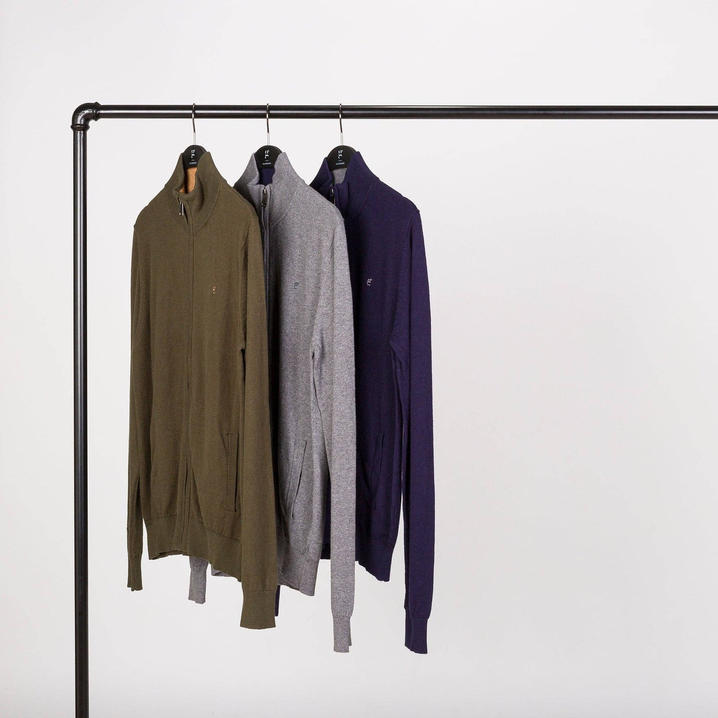 Giacca in maglia con zip e collo alto