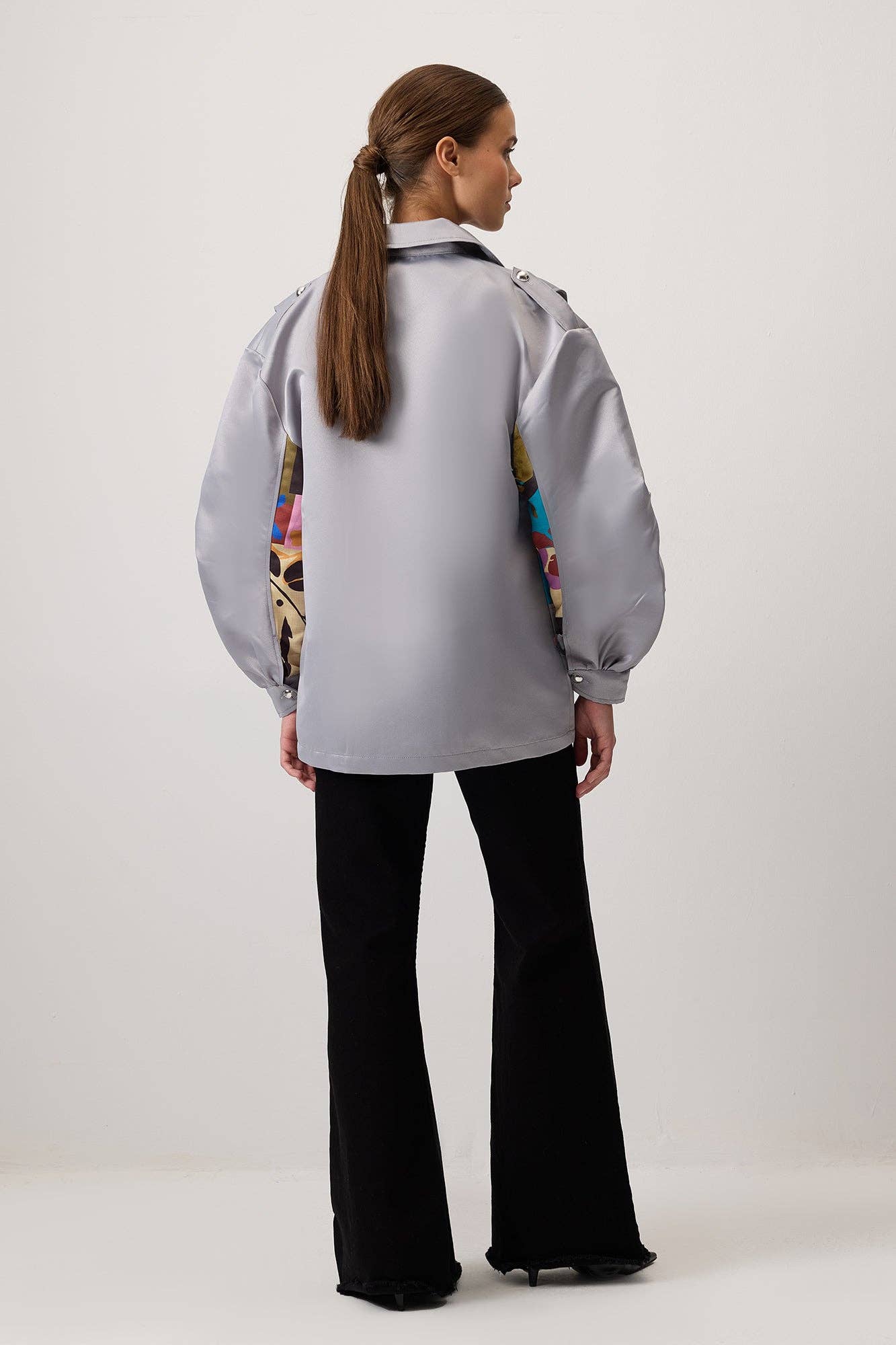 Giacca bomber in raso con zip