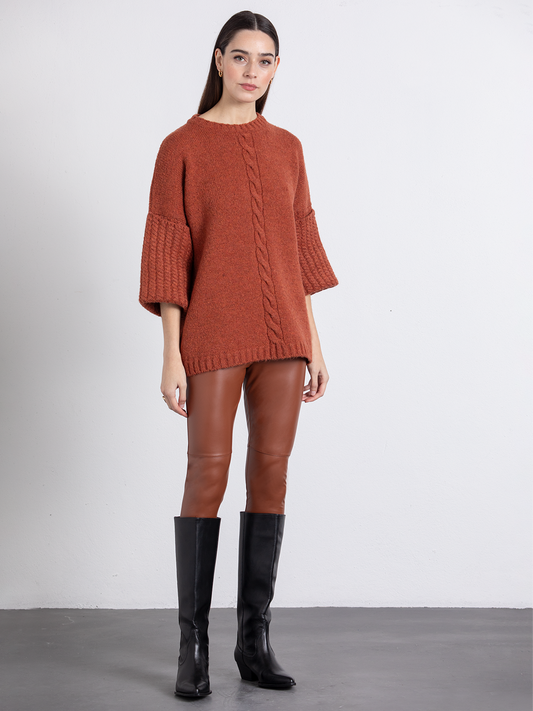 Tunica in maglia con treccia e maniche a tre quarti