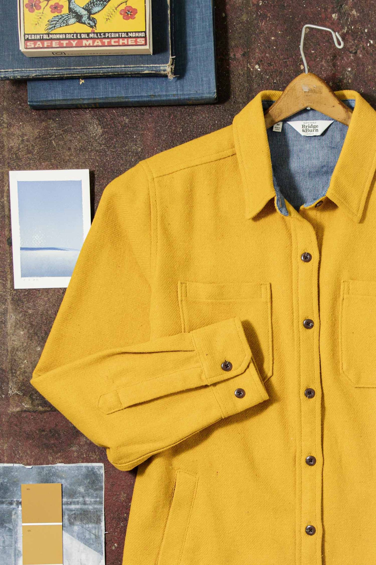 Camicia Dawson pesante in oro antico