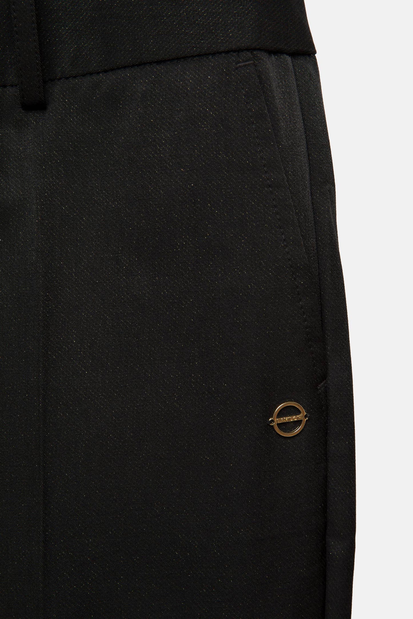 Pantaloni eleganti a vita media dal taglio affusolato