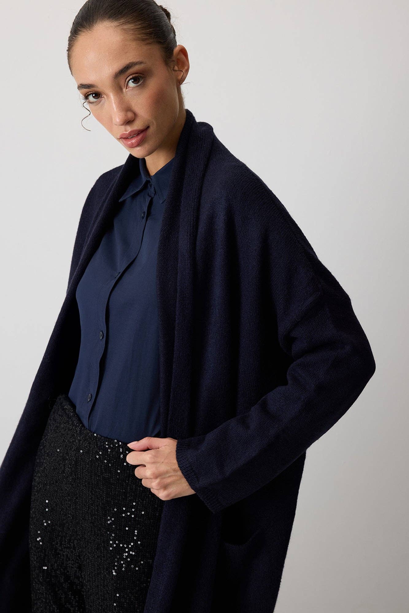 Cardigan oversize in maglia con tasche