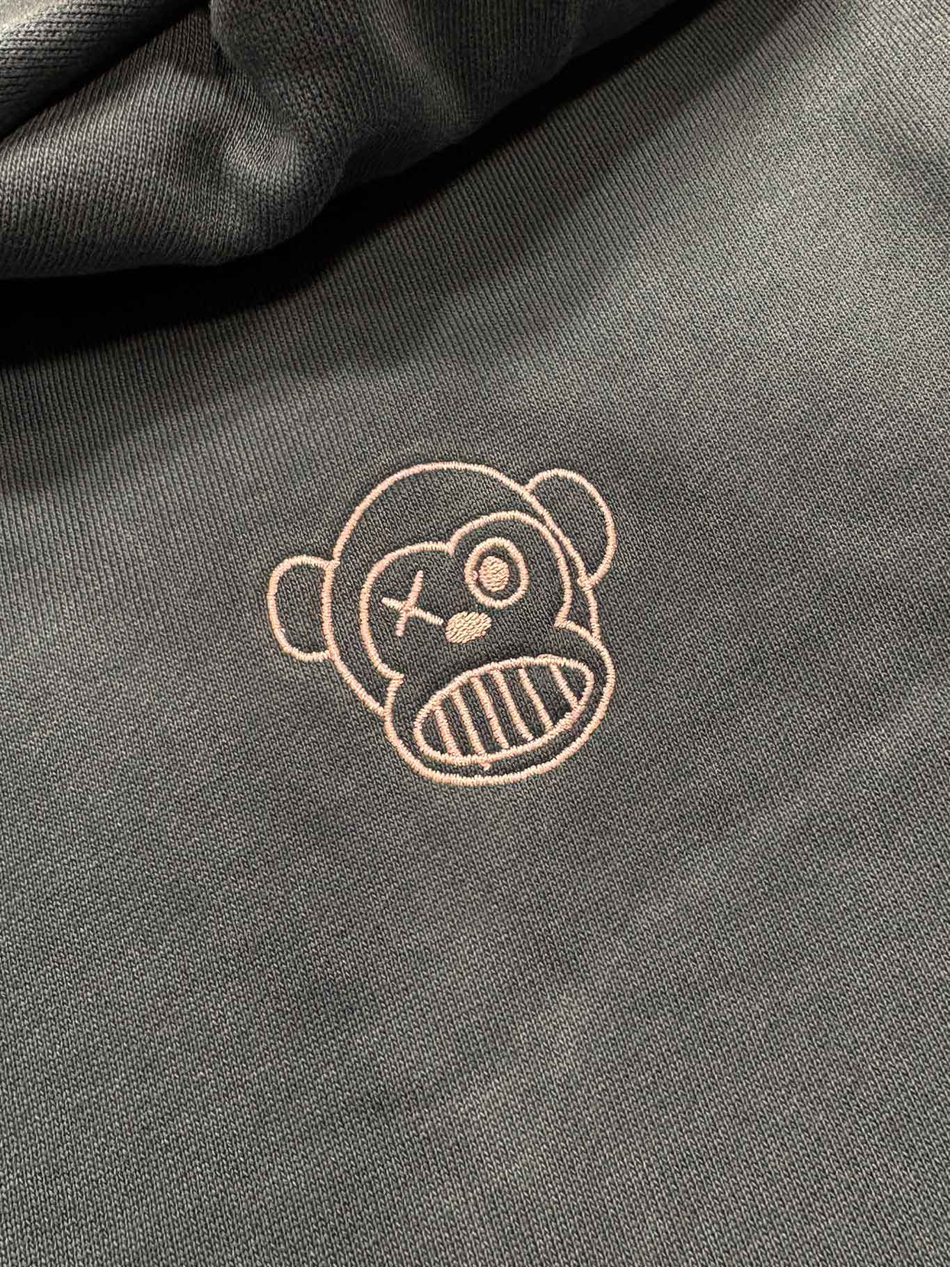 Felpa unisex con ricamo Loco Monky verde scuro