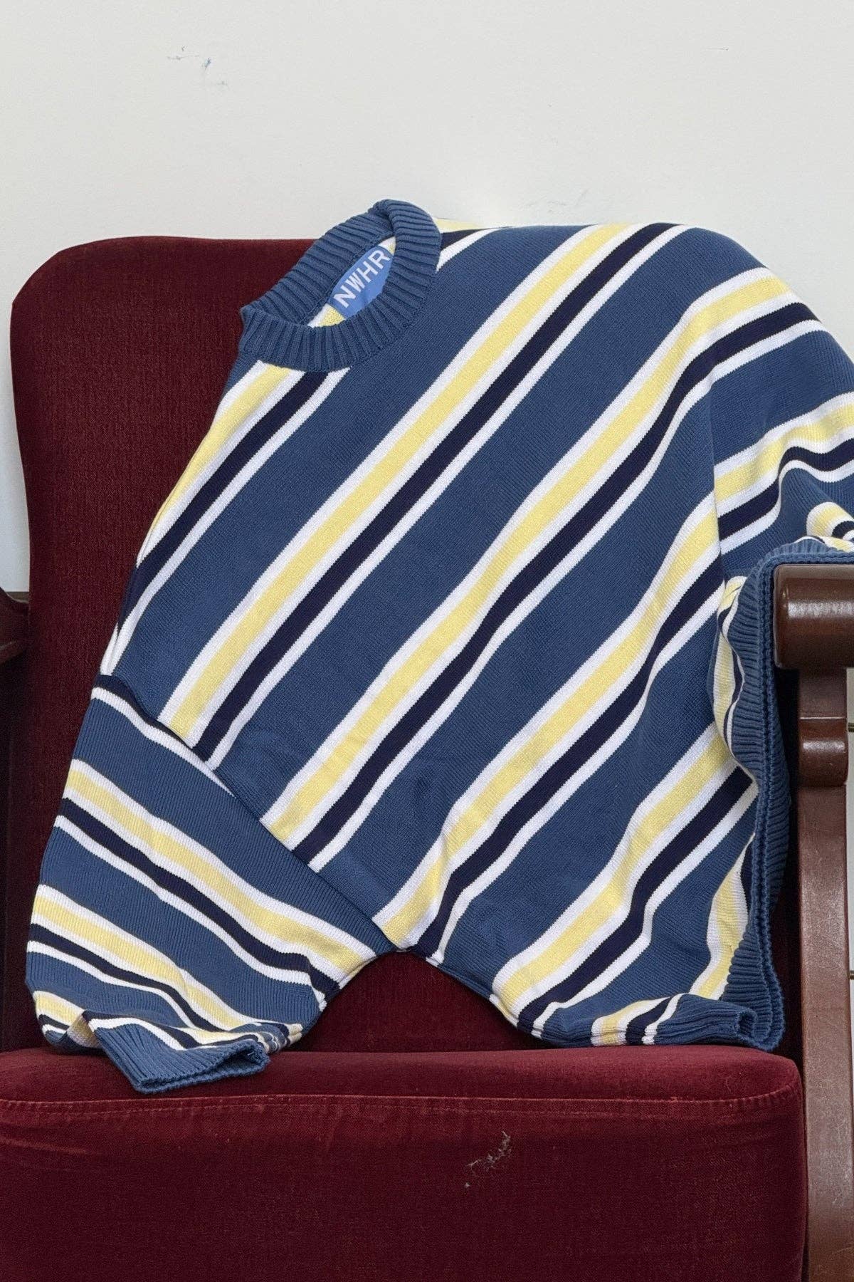 Maglione a righe blu brillante in cotone organico