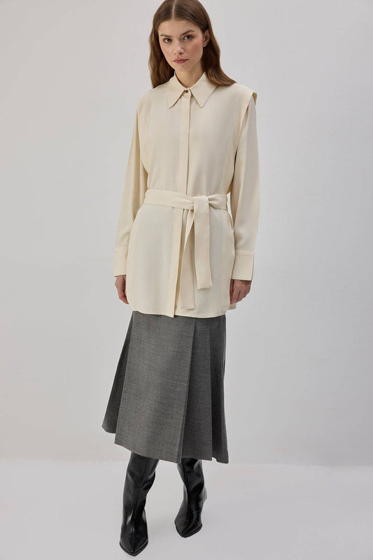 Camicia in raso con cintura