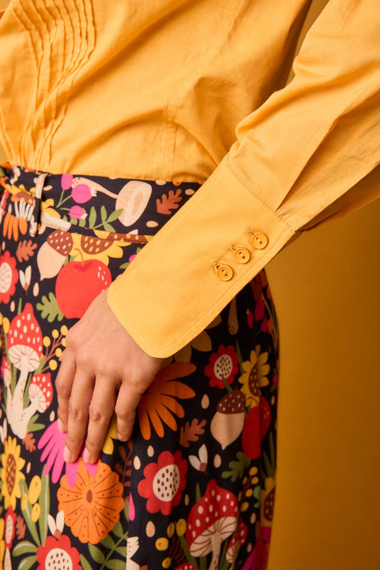 Camicia Rocio gialla in cotone con pieghe