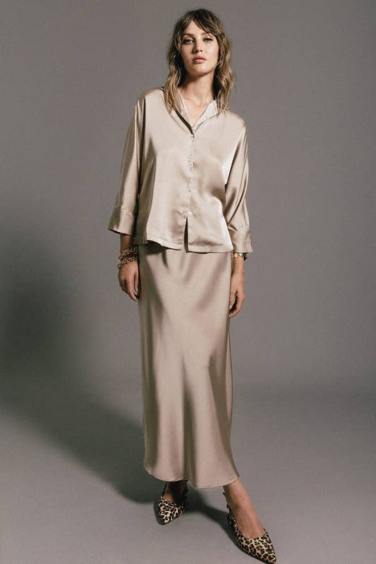 Gonna midi in raso lucido