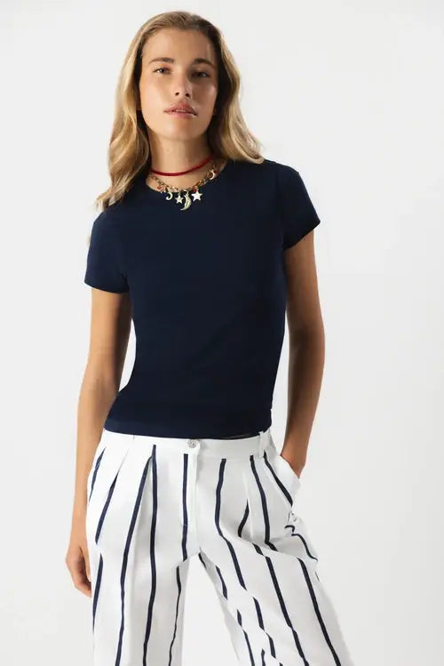 T-shirt basic in cotone con girocollo