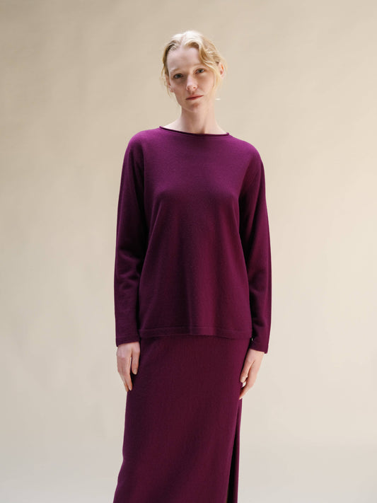 Maglia girocollo in misto cashmere con scollo curl