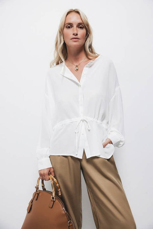 Blusa bianca con coulisse in vita