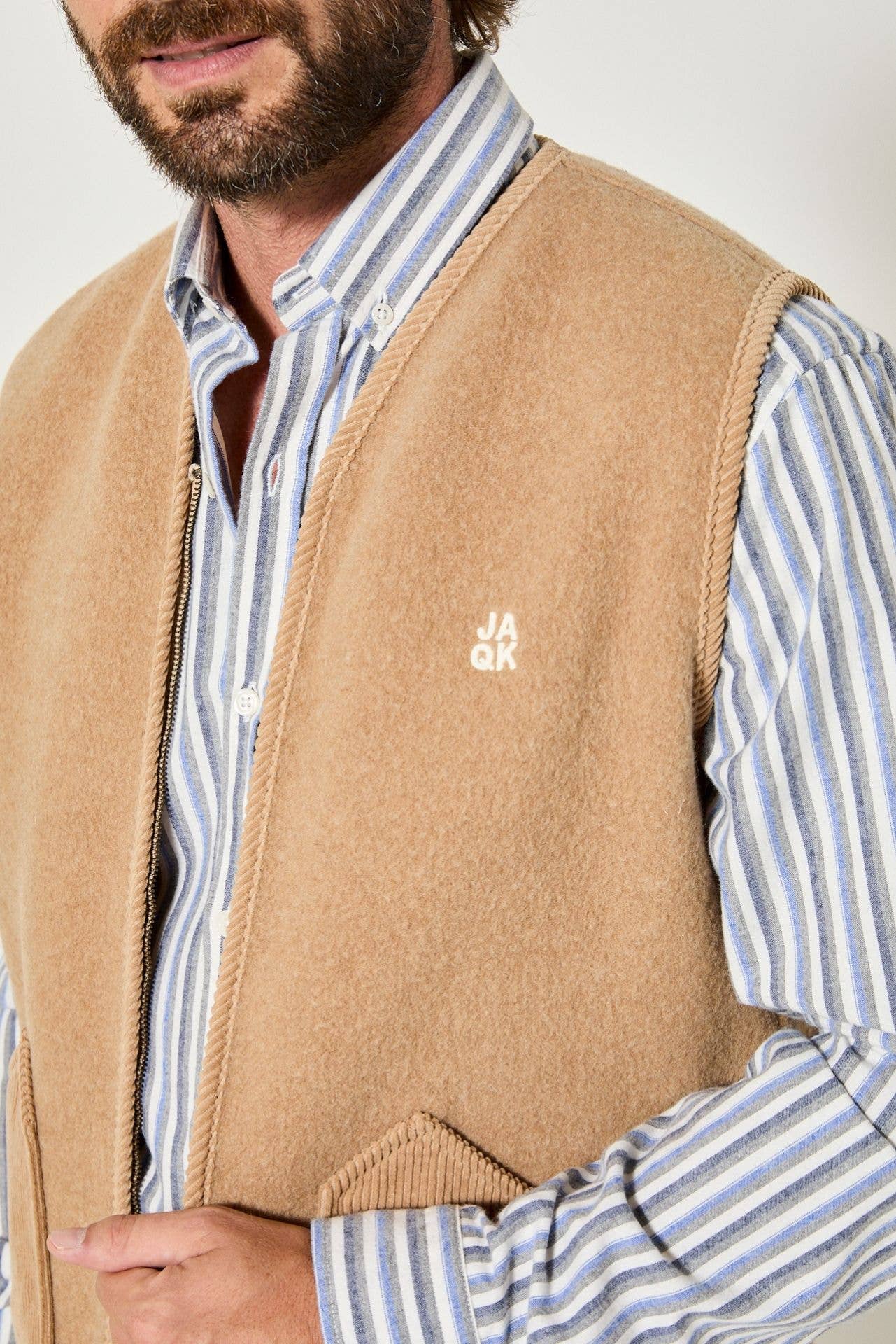 Gilet in lana Gaby color grano