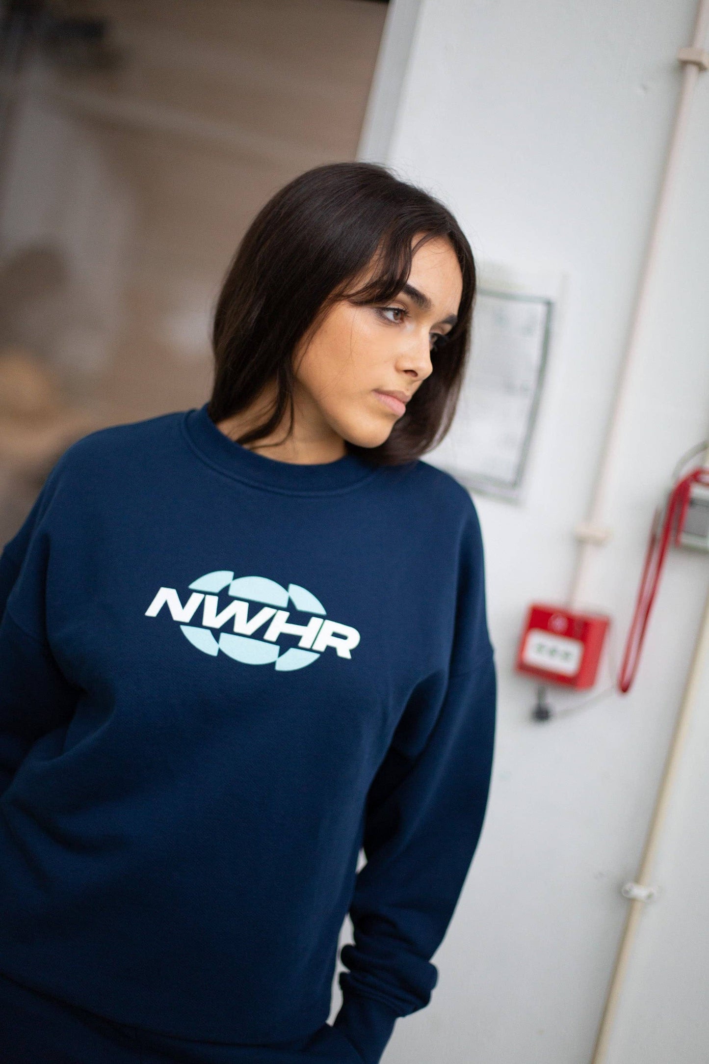 Felpa girocollo oversize in cotone biologico con logo