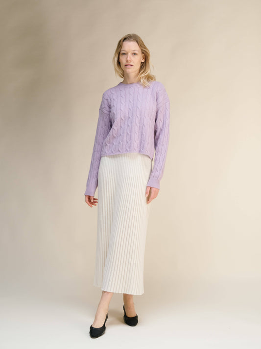 Maglione corto a trecce in misto cashmere girocollo