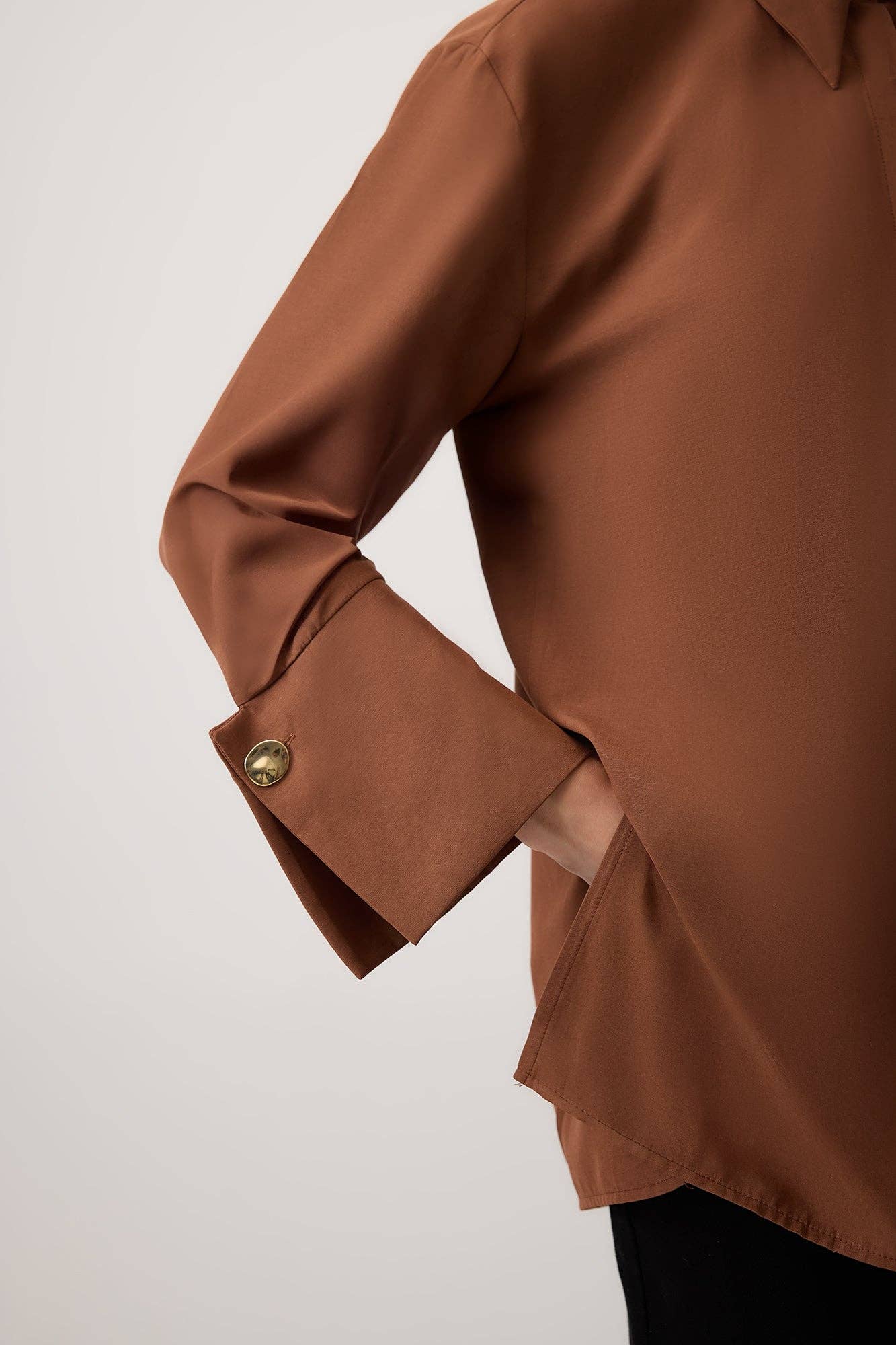 Camicia oversize in popeline misto cotone con maxi polsini